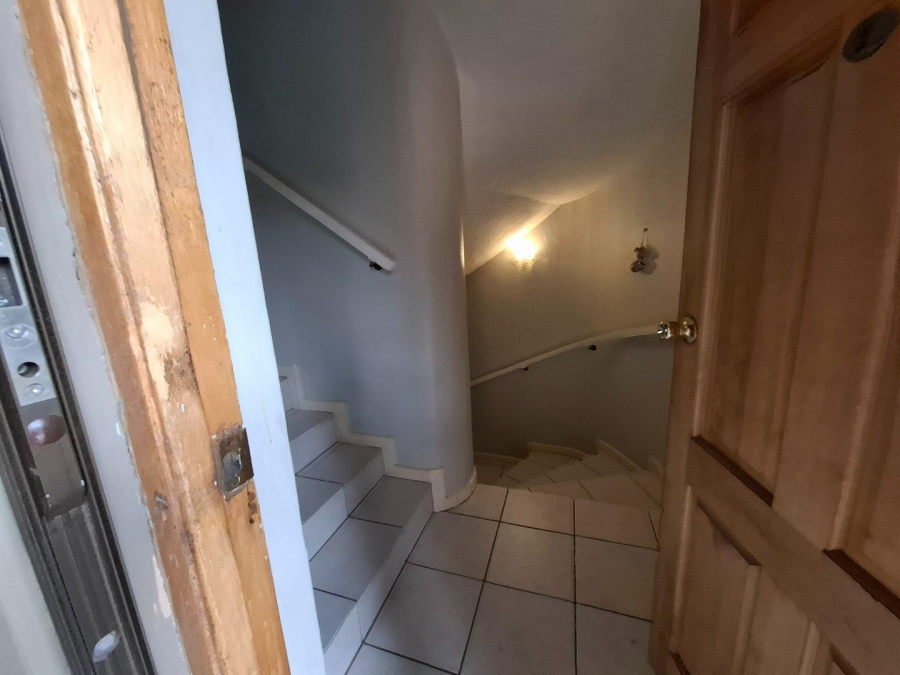 4 Bedroom Property for Sale in Wavecrest Eastern Cape